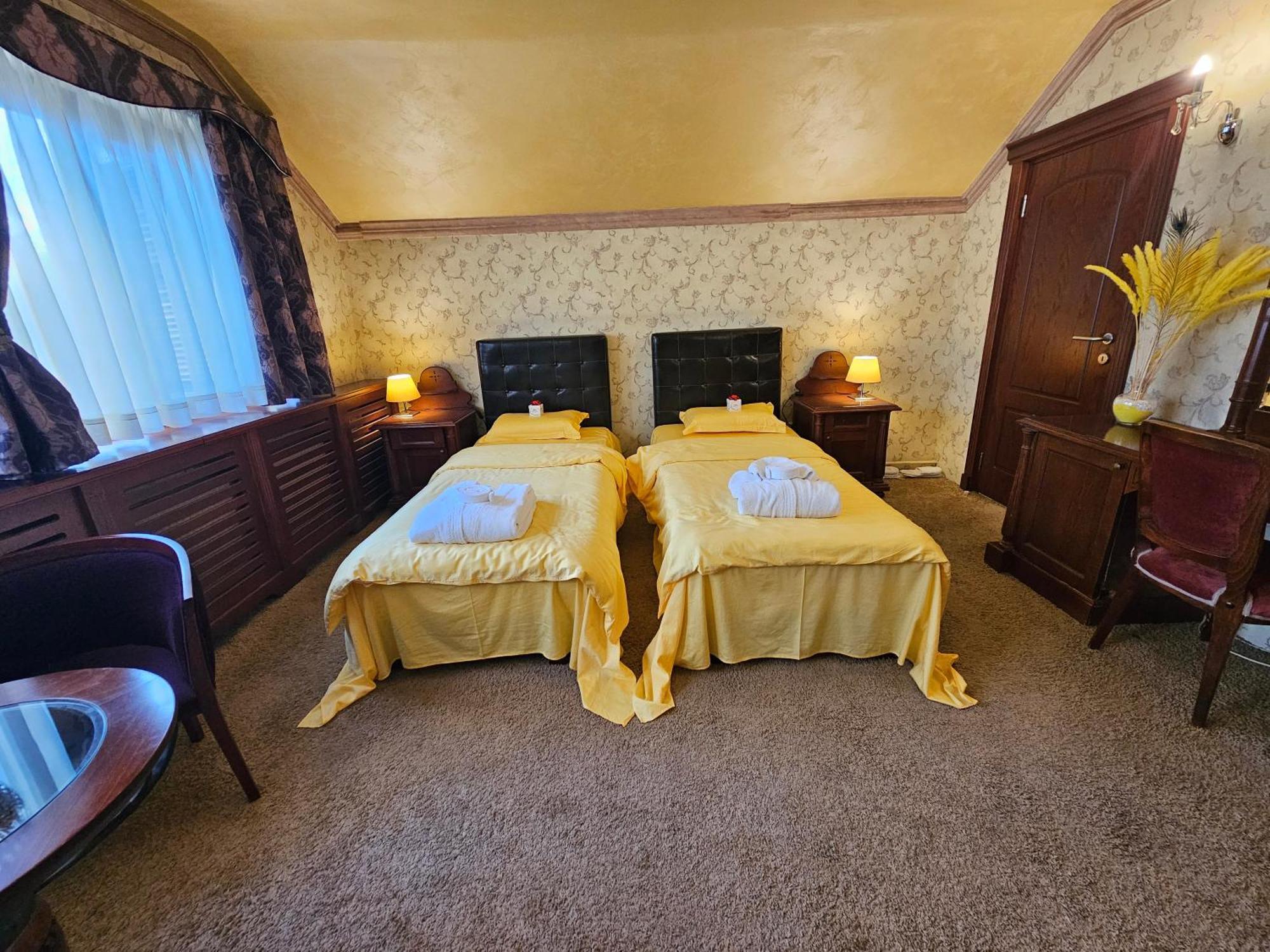 Vila Geppetto Белград Екстериор снимка